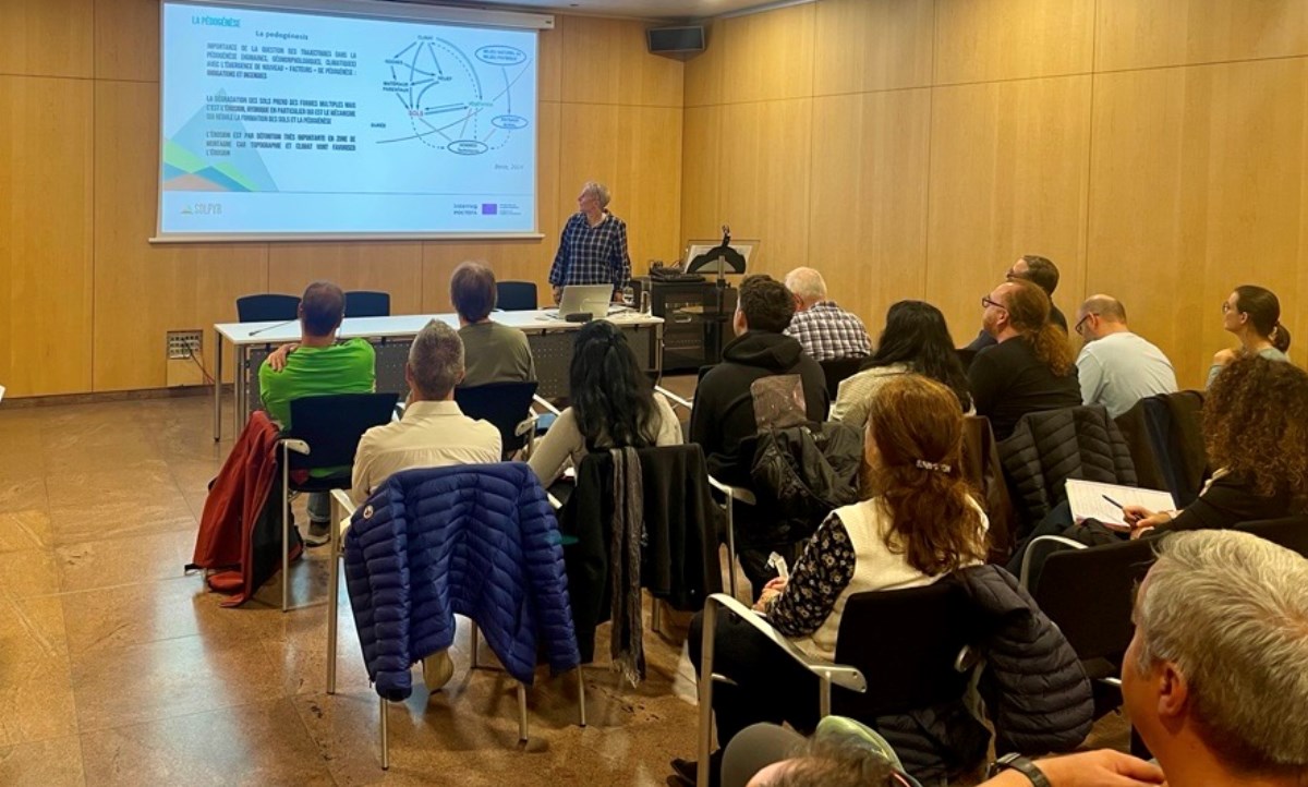 Andorra acull un seminari tècnic per avançar en el coneixement i la protecció dels sòls forestals dels Pirineus